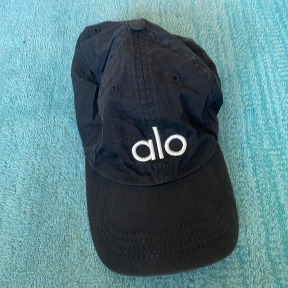 ALO Yoga Accessories - ALO YOGa baseball hat